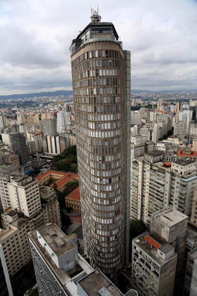 Descubra São Paulo: História, Números e Fatores Econômicos e Sociais da Cidade